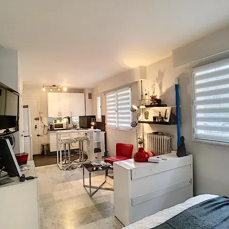 Appartement Palm Beach Beautiful Studio Of About 25 M² Decoration. *