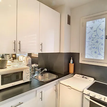Palm Beach Beautiful Studio Of About 25 M² Decoration. Appartement