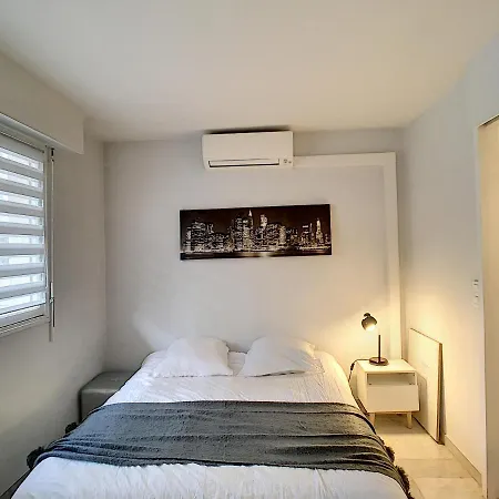Palm Beach Beautiful Studio Of About 25 M² Decoration. Cannes